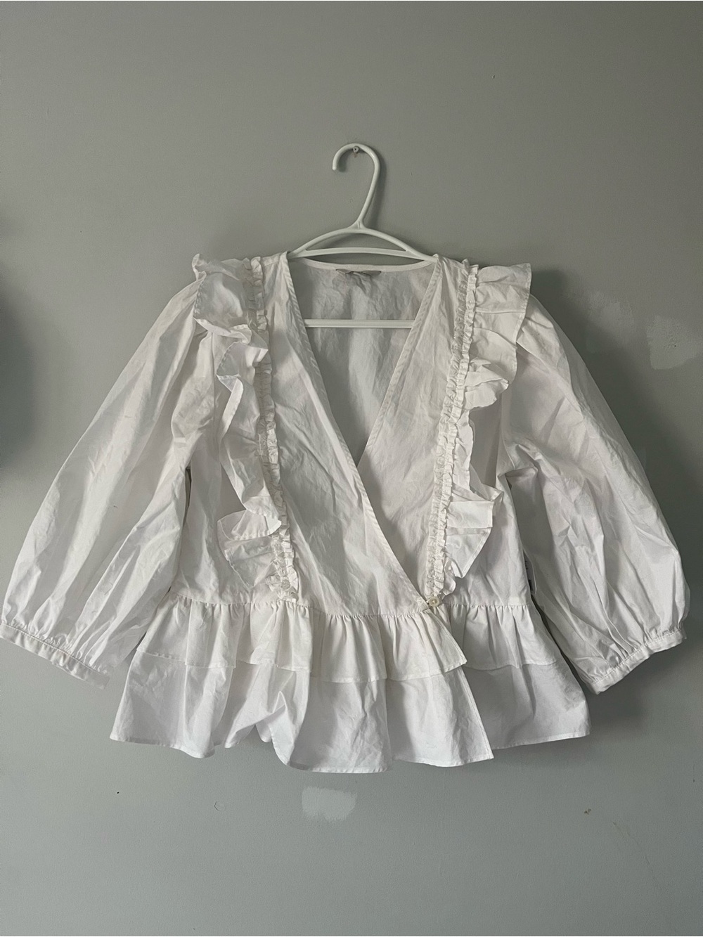 Joie White Ruffle V-Neck Peplum crossover peasant pilgrim doll Blouse - Picture 2 of 12